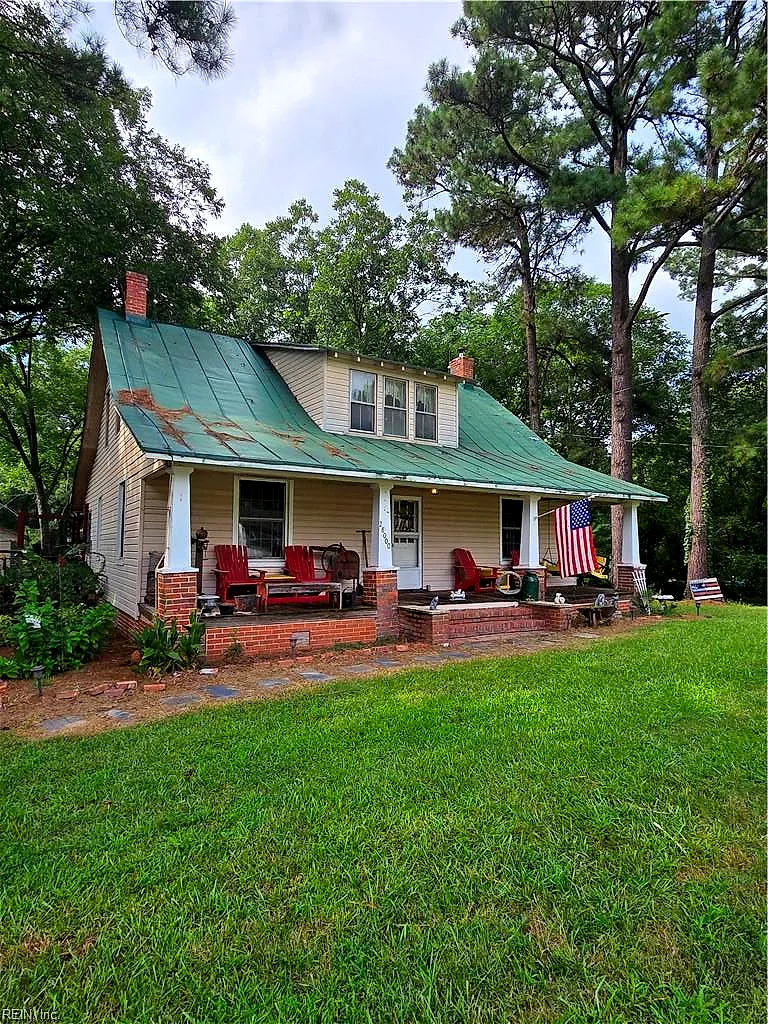 28000 Walters HWY, CARRSVILLE VA 23315