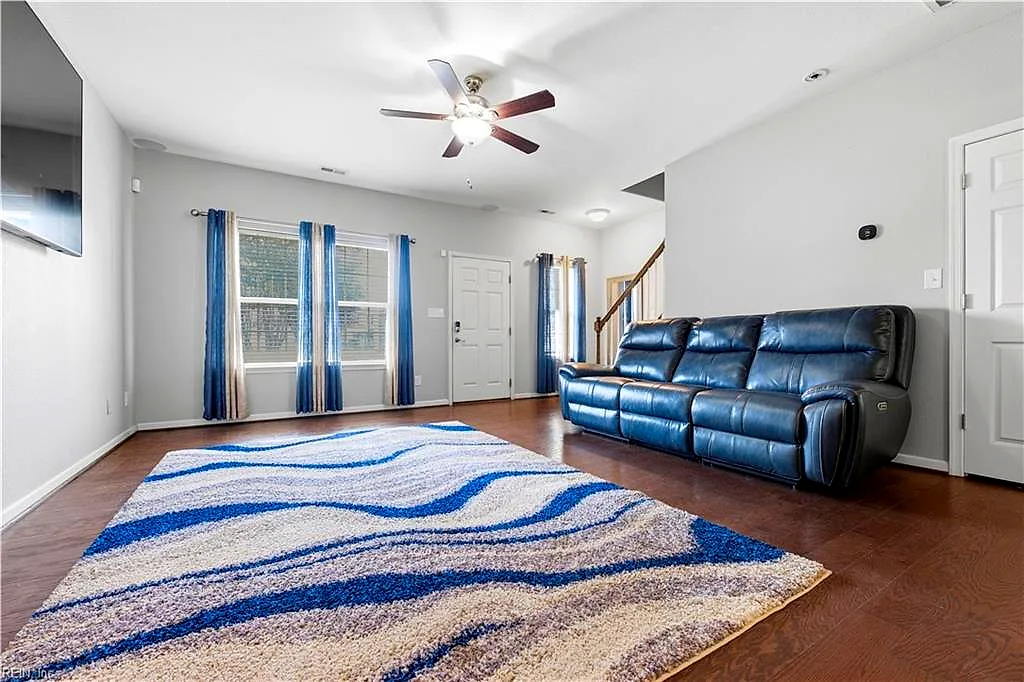 6936 Gregory Dr, Norfolk — photo