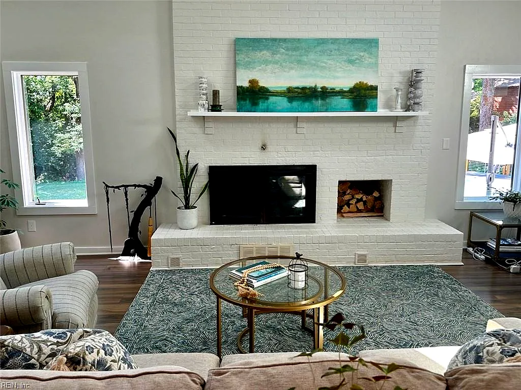 1060 Commodore Dr, Virginia Beach — photo