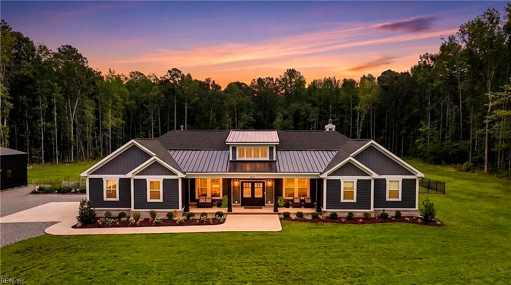 3959 Bunch Walnuts RD, CHESAPEAKE VA 23322