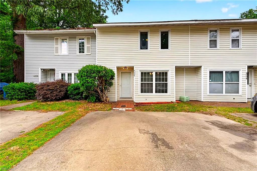 4336 Stafford DR, CHESAPEAKE VA 23321