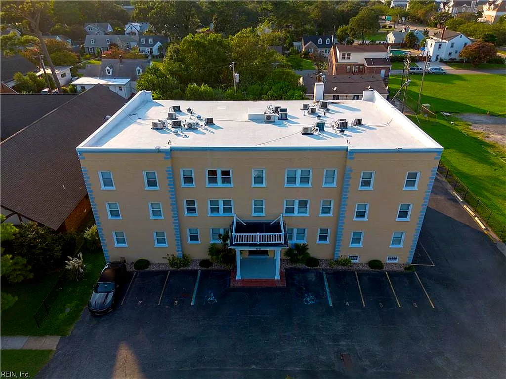 9641 Norfolk AVE #305, NORFOLK VA 23509