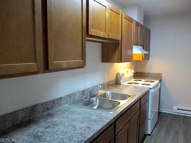 634 W 34th St #1, Norfolk — photo