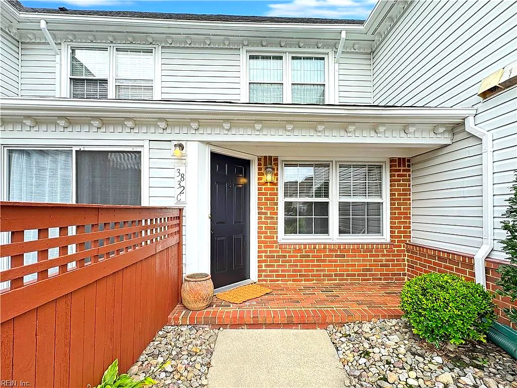3832 New River RCH #C, PORTSMOUTH VA 23703