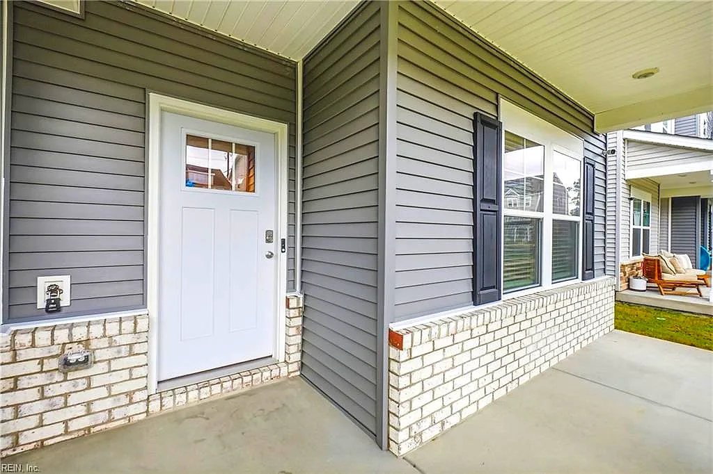1539 Stanford Ln, Newport News — photo