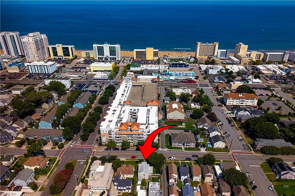2414 Arctic Ave #4, Virginia Beach — photo