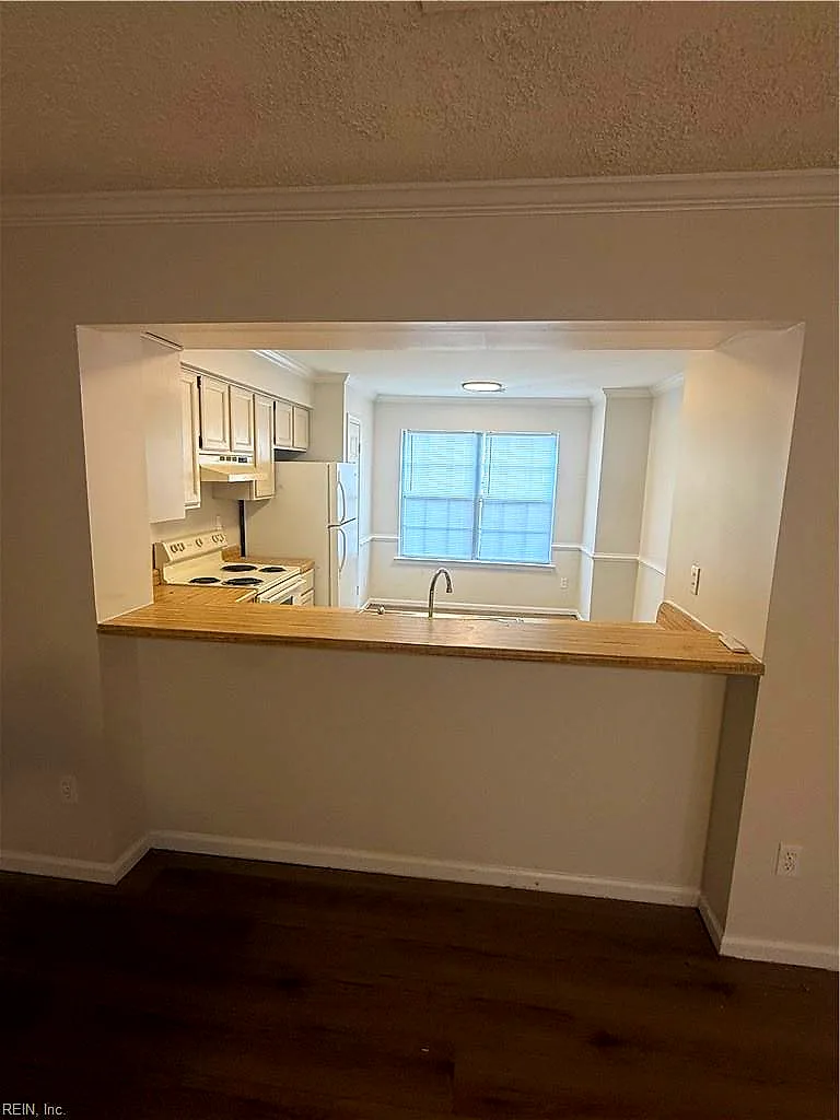 824 Nottaway Dr, Chesapeake — photo