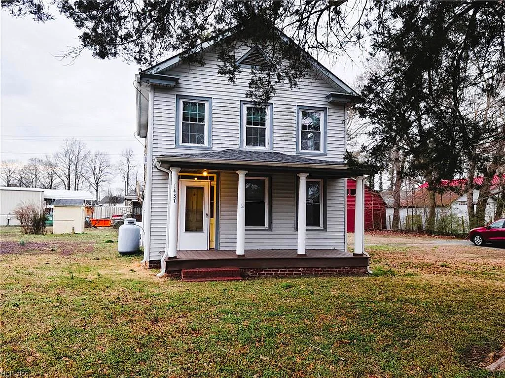 1437 Fentress Rd, Chesapeake — photo