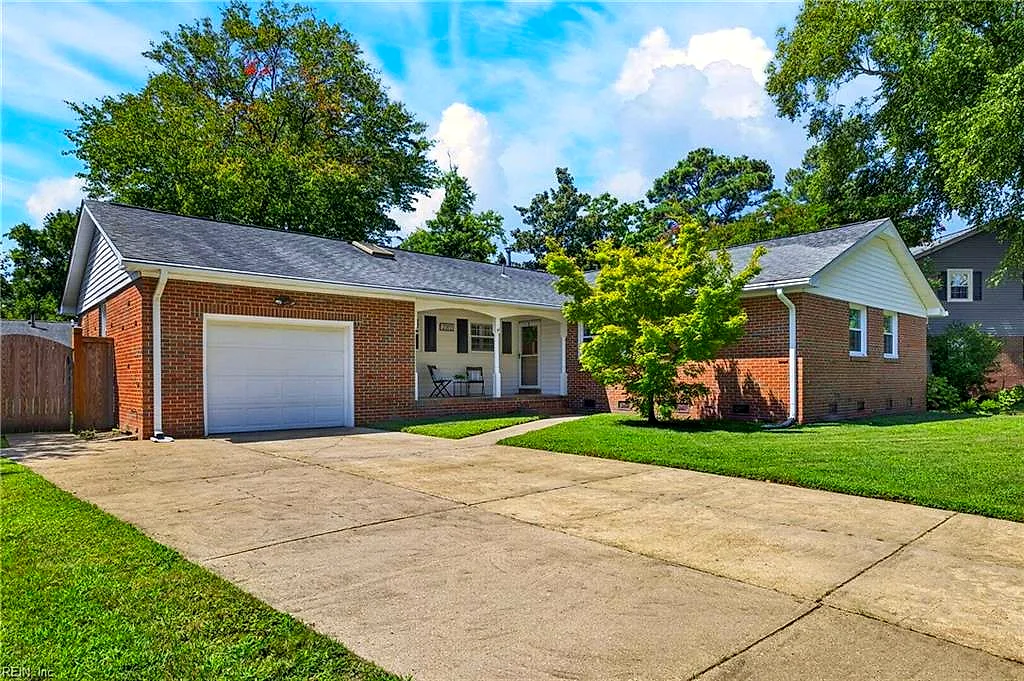 2317 Laurel Cove DR, VIRGINIA BEACH VA 23454