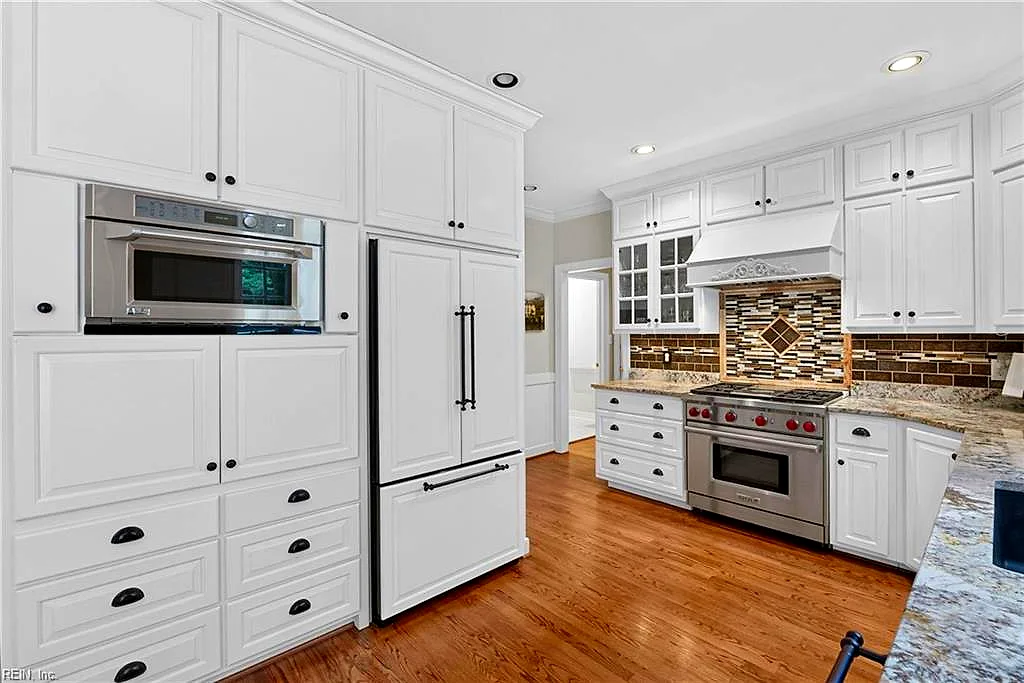 3204 Fowlers Lake Rd, Williamsburg — photo