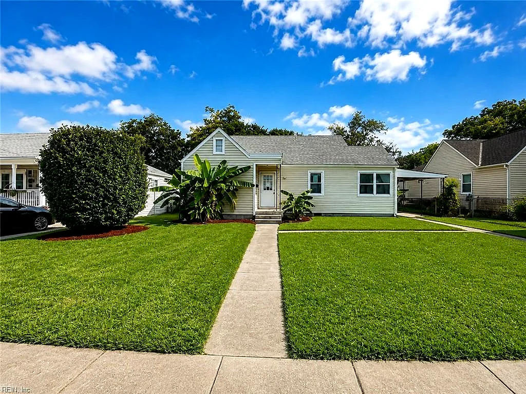 1808 Croyden RD, NORFOLK VA 23503