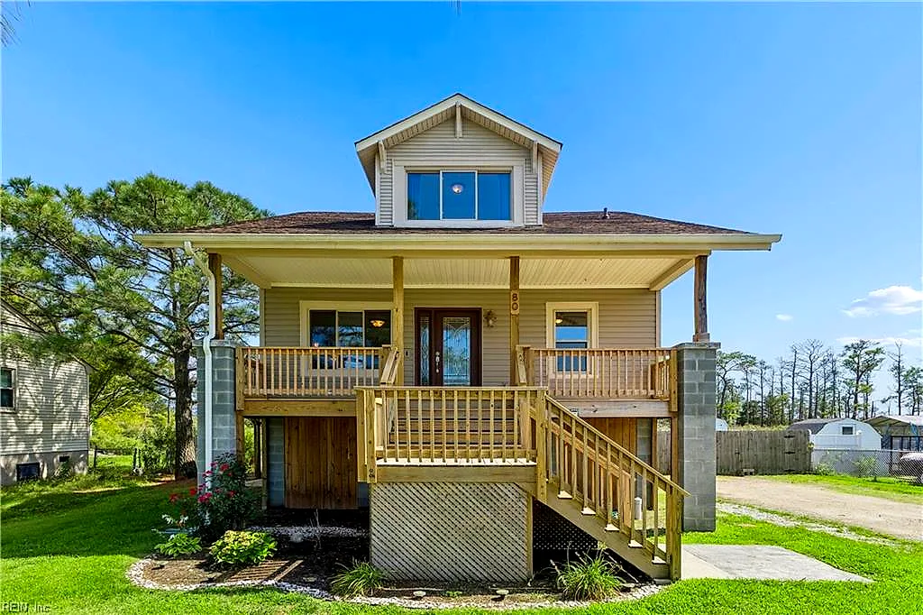 80 Messick RD, POQUOSON VA 23662