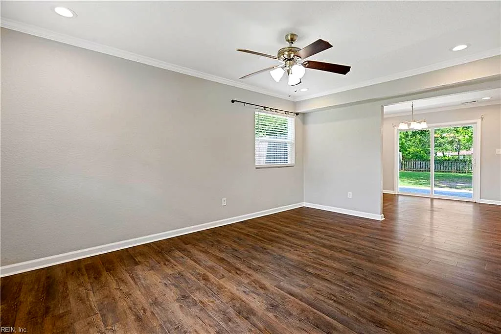 3016 Aaron Dr, Chesapeake — photo