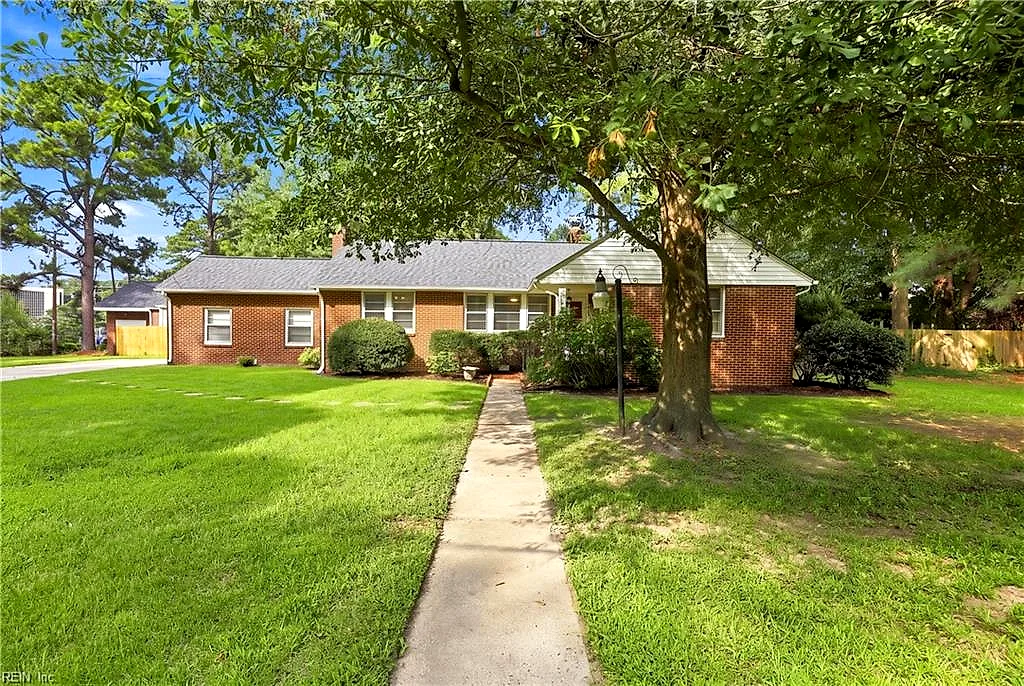 4624 Kemp DR, PORTSMOUTH VA 23703