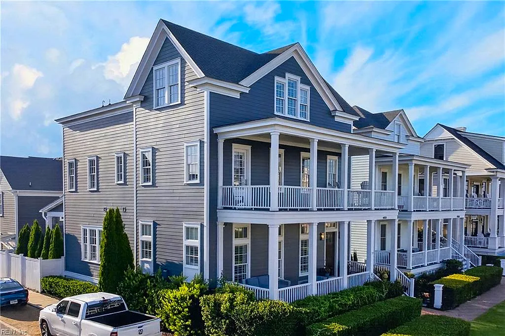 4850 E Beach DR, NORFOLK VA 23518