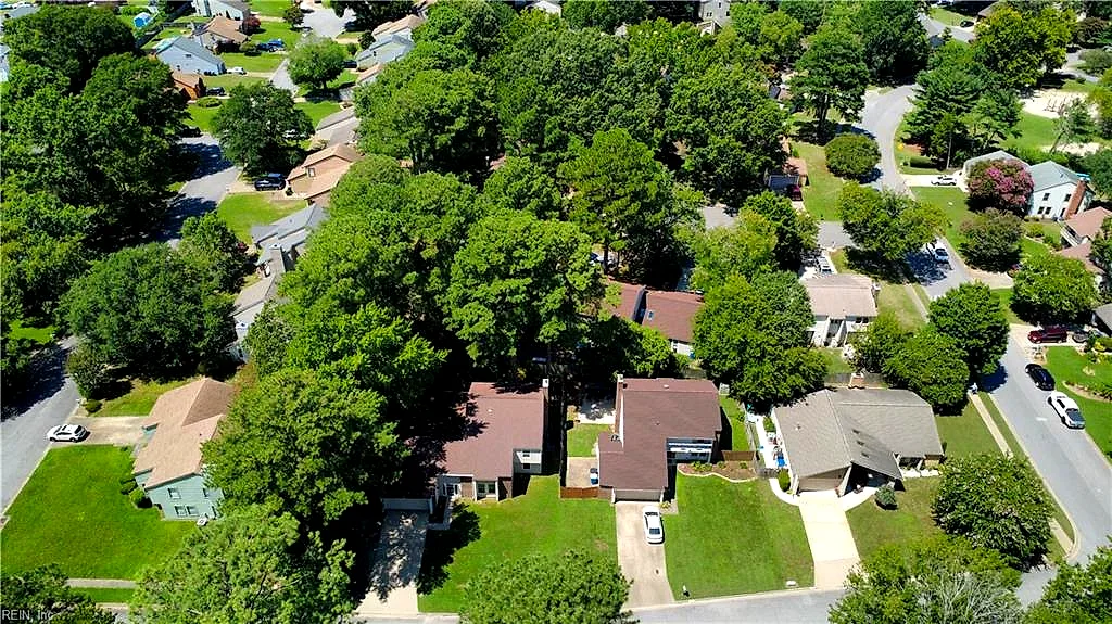 1553 Edgewater Dr, Virginia Beach — photo