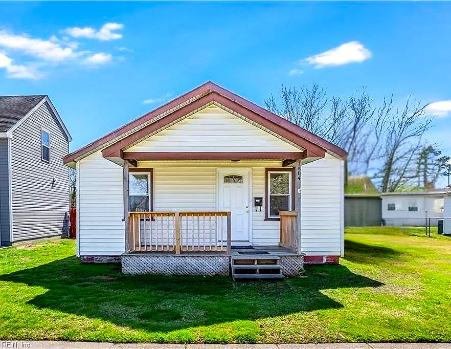 1804 Portlock RD, CHESAPEAKE VA 23324