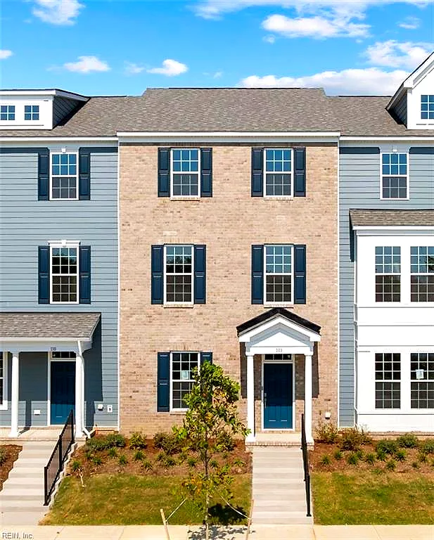 190 Freeman Dr, Hampton — photo