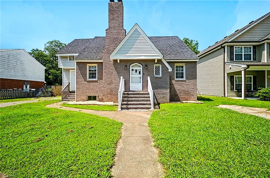 1129 Hazel AVE, CHESAPEAKE VA 23325