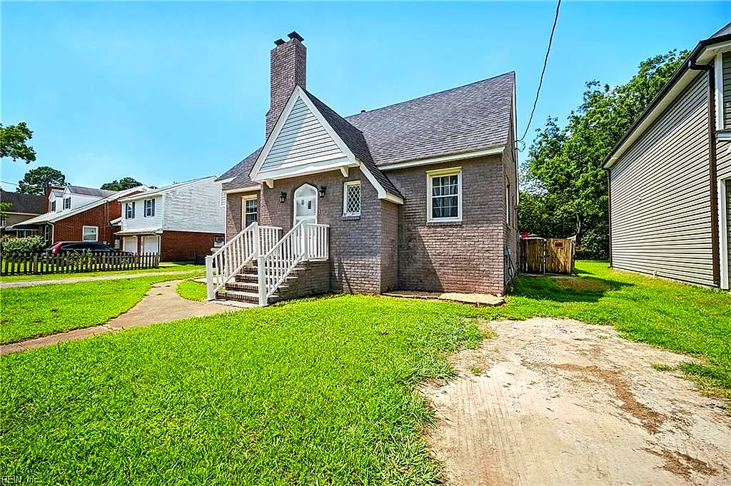 1129 Hazel Ave, Chesapeake — photo