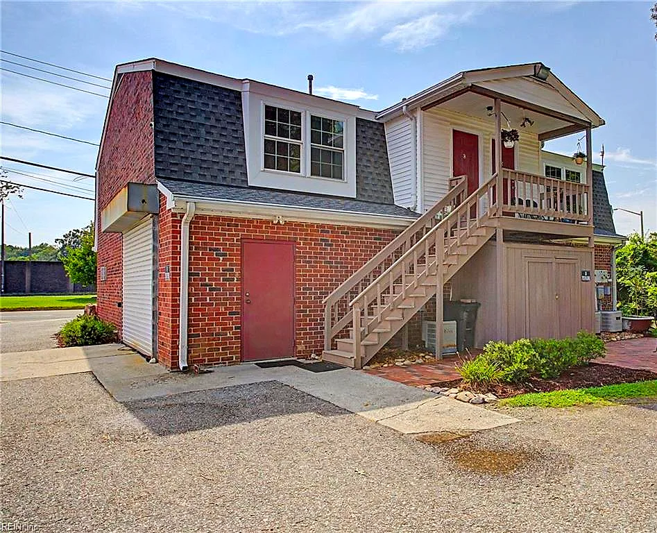 15324 Warwick Blvd #C, Newport News — photo