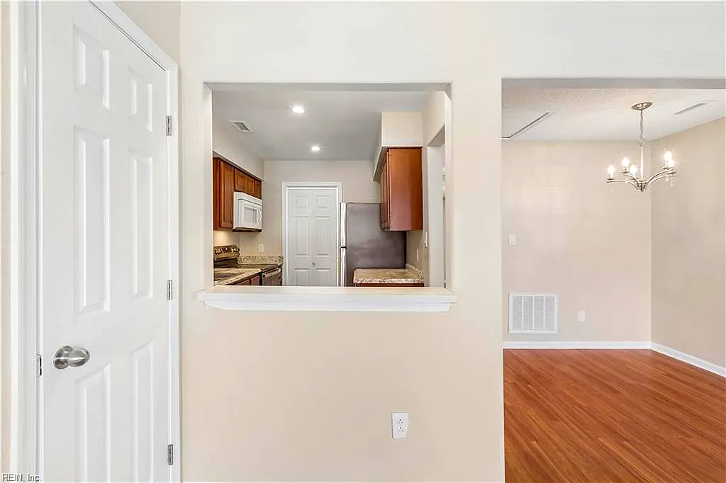 3908 Buchanan Dr, Virginia Beach — photo