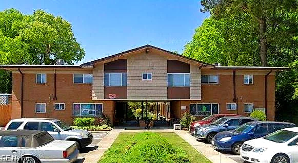 7919 Bison Ave #1, Norfolk — photo