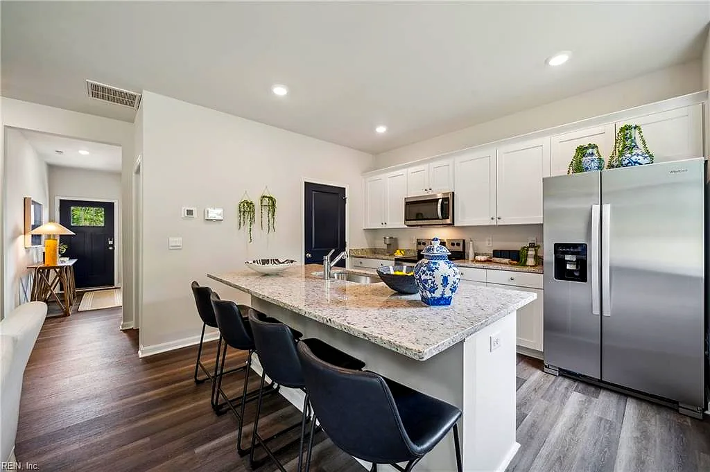 3023 Brett Dr, Suffolk — photo