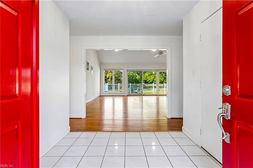 1823 Heron Rn, Hayes — photo