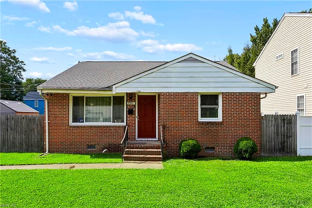3501 Shell RD, HAMPTON VA 23661