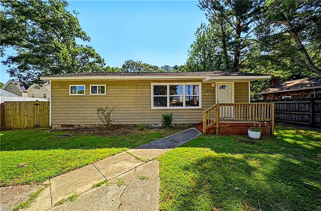 152 S Fir AVE, VIRGINIA BEACH VA 23452