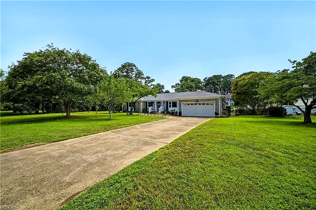 2305 Spindrift Rd, Virginia Beach — photo