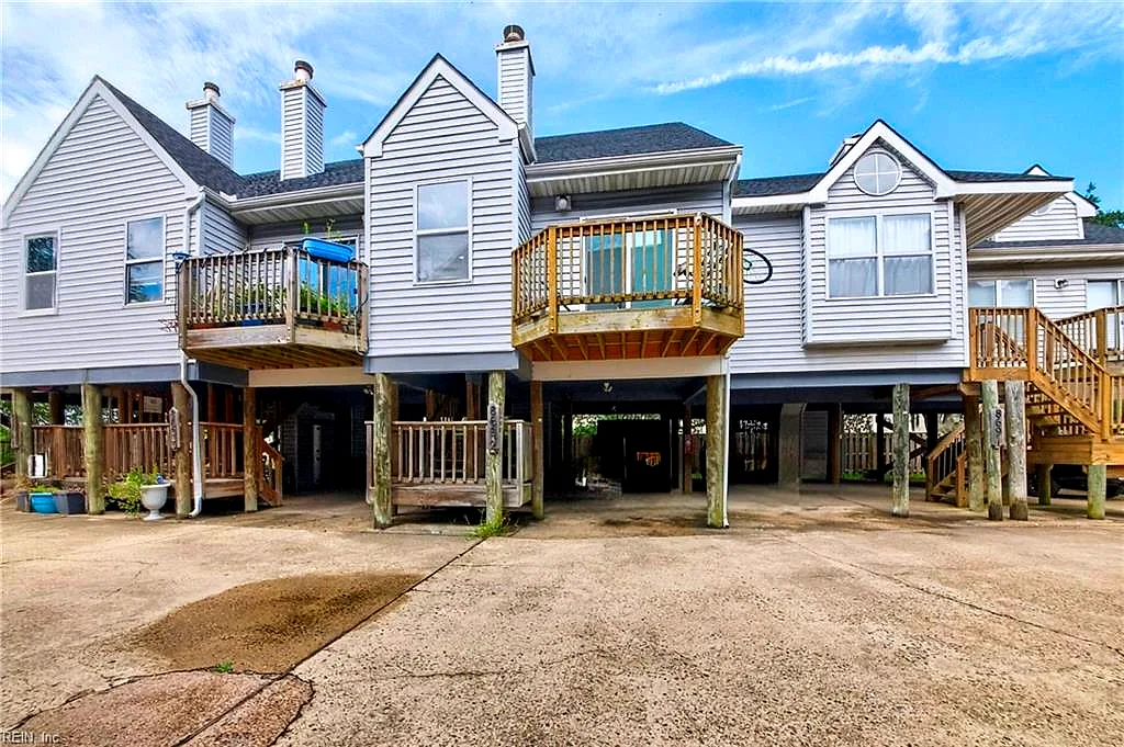 869 Little Bay AVE #2, NORFOLK VA 23503