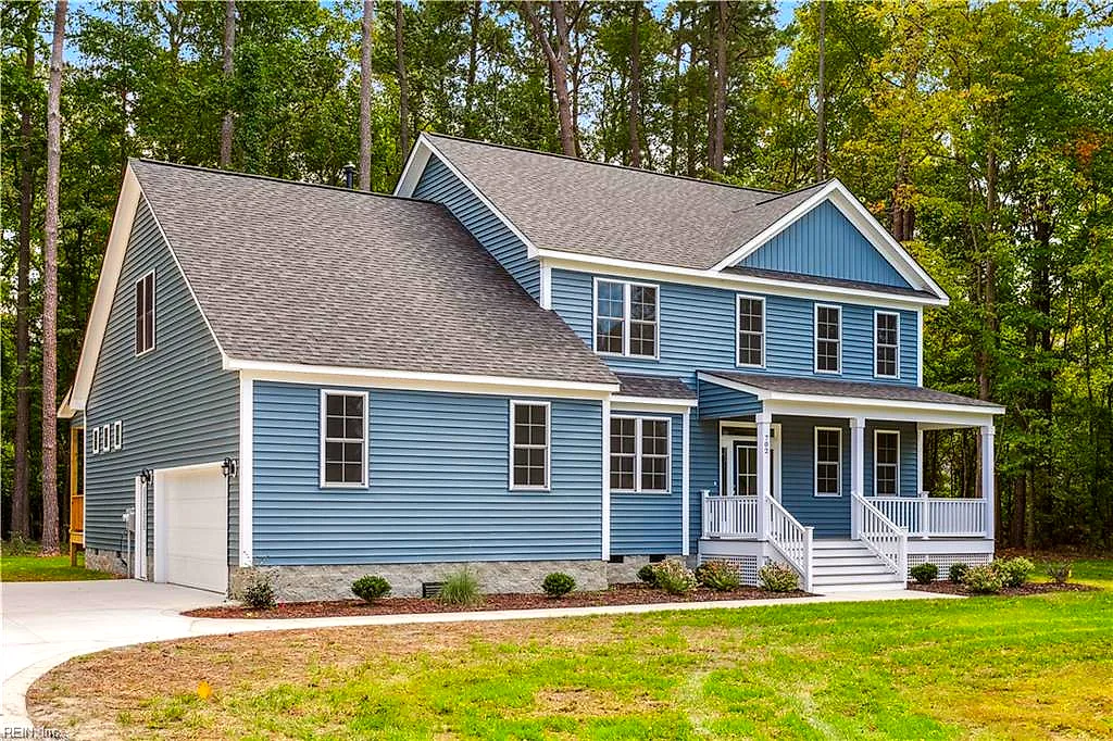 6 Landing CIR, WILLIAMSBURG VA 23188