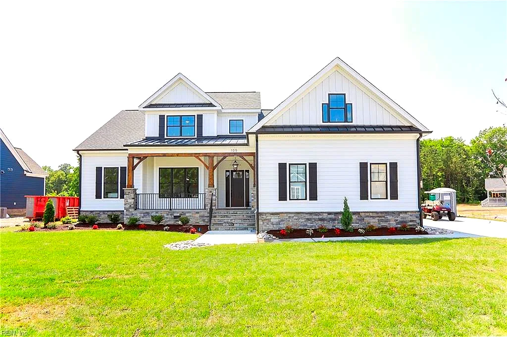 132 Breezy Point DR, YORKTOWN VA 23692