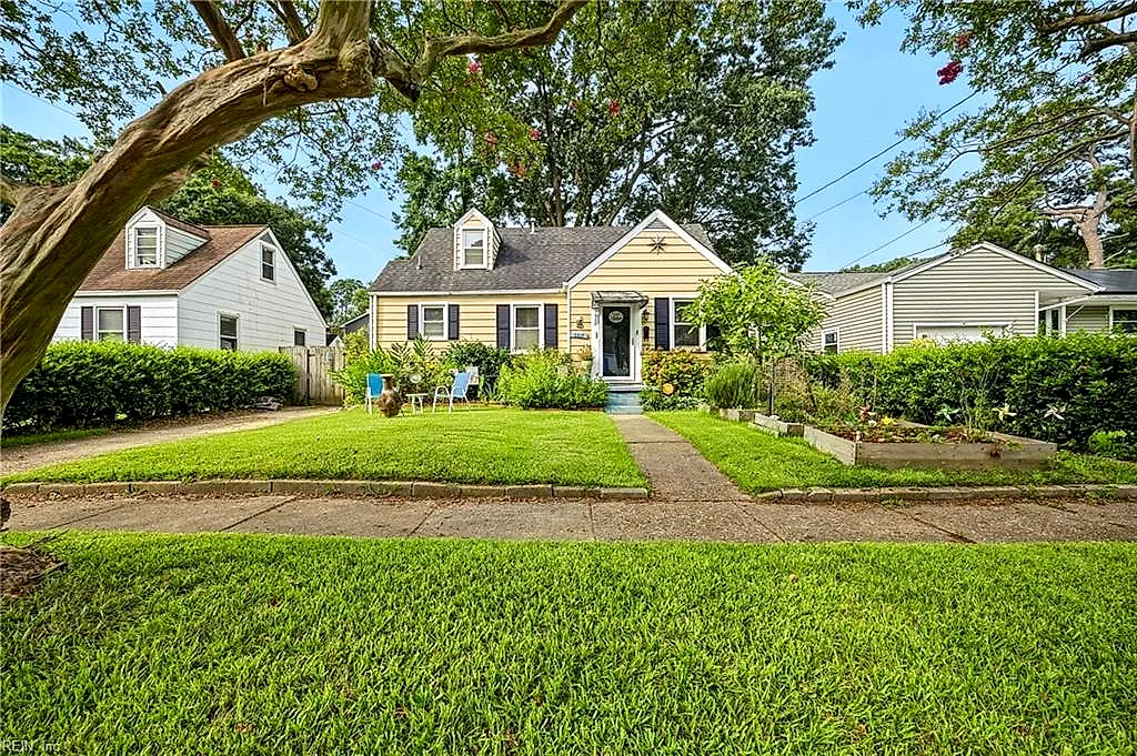 1317 Maplewood Ave, Norfolk — photo