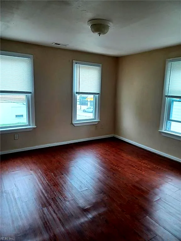 1107 Hull St, Chesapeake — photo