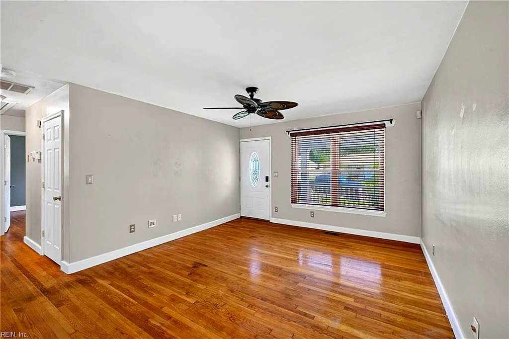 1217 Oak Park Ave, Norfolk — photo