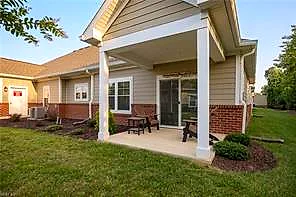 7400 Sinclair Way #2-E, Gloucester — photo