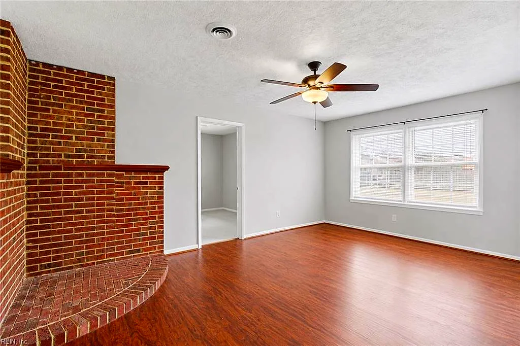 3805 Plaza Trl S, Virginia Beach — photo