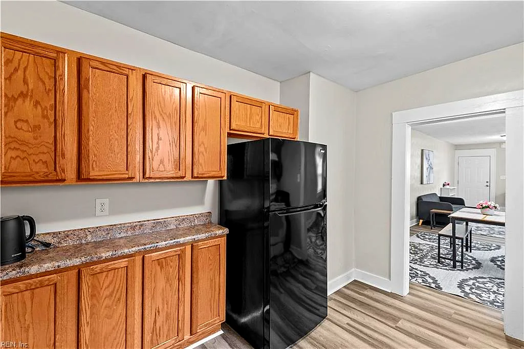 1045 W 37th St, Norfolk — photo