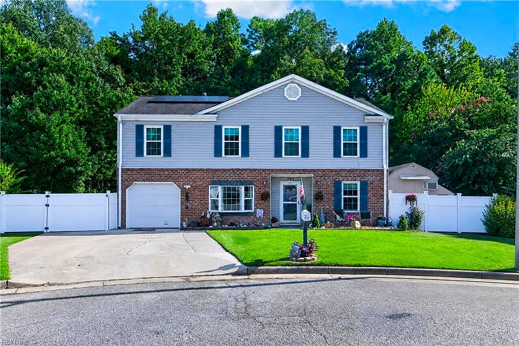707 Ketch CT, NEWPORT NEWS VA 23608