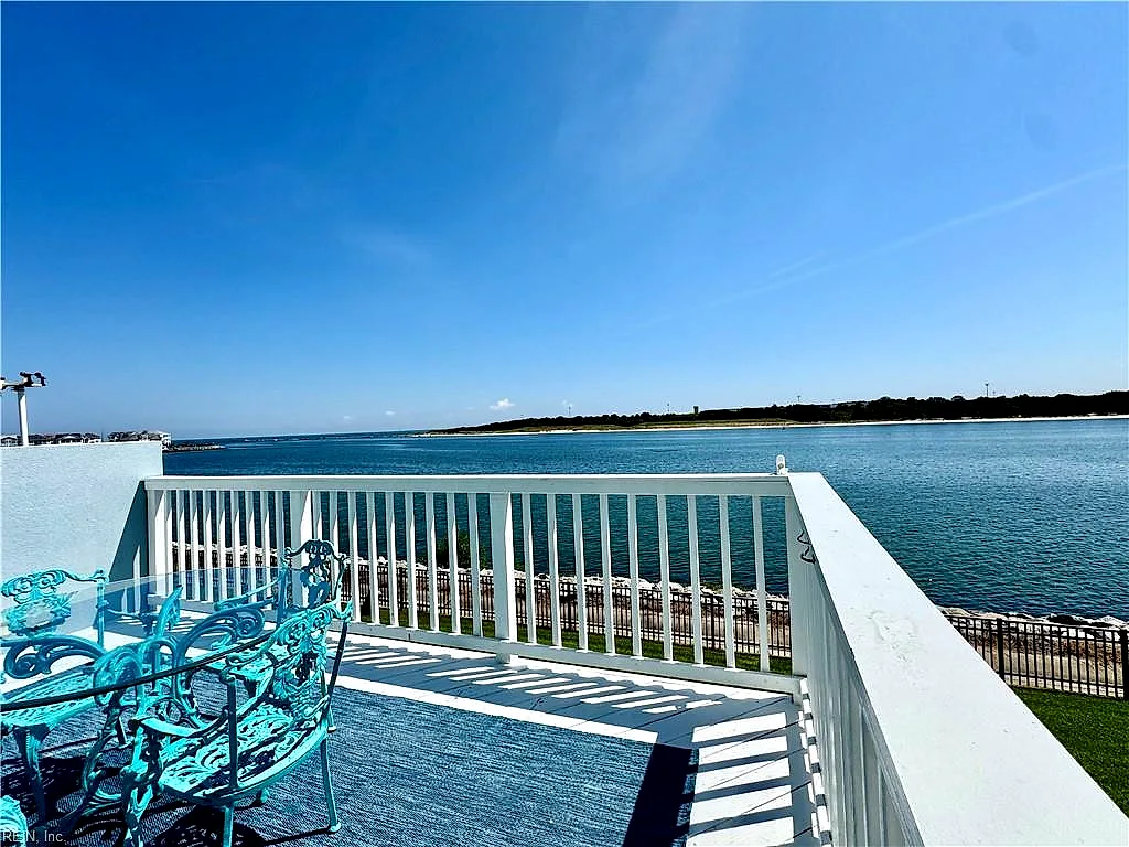 9508 Bay Front DR, NORFOLK VA 23518