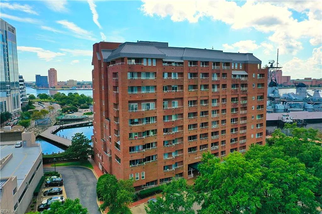 215 Brooke AVE #104, NORFOLK VA 23510