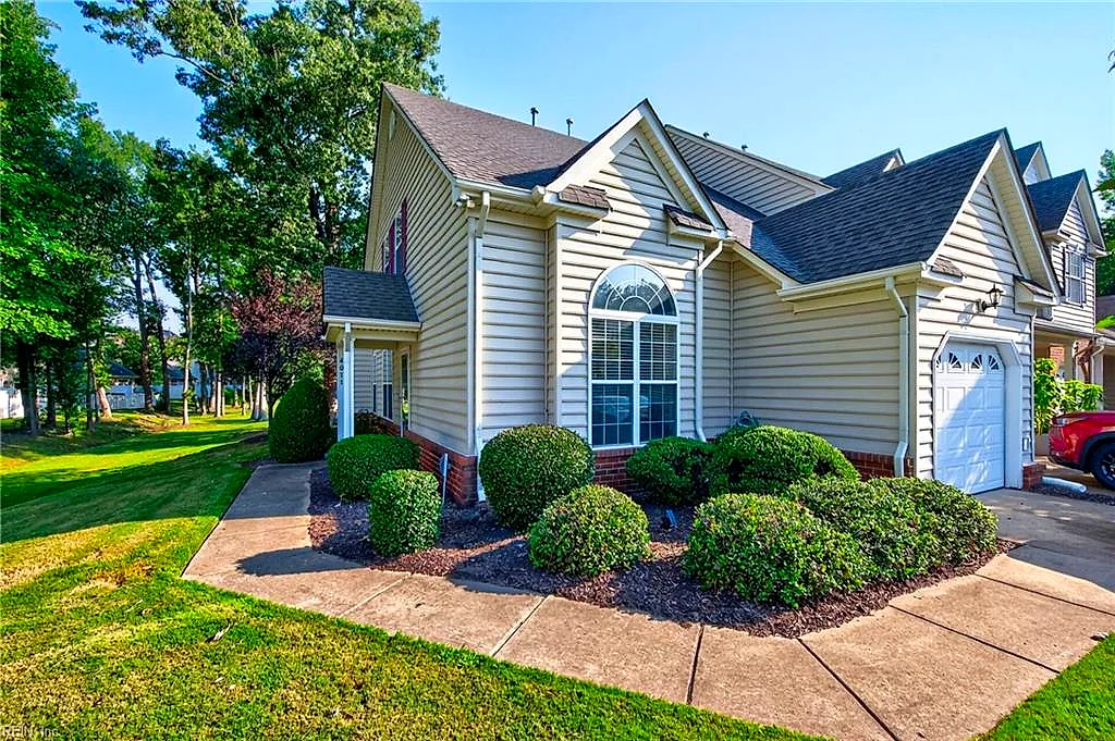 4011 Holston Ct, Suffolk — photo