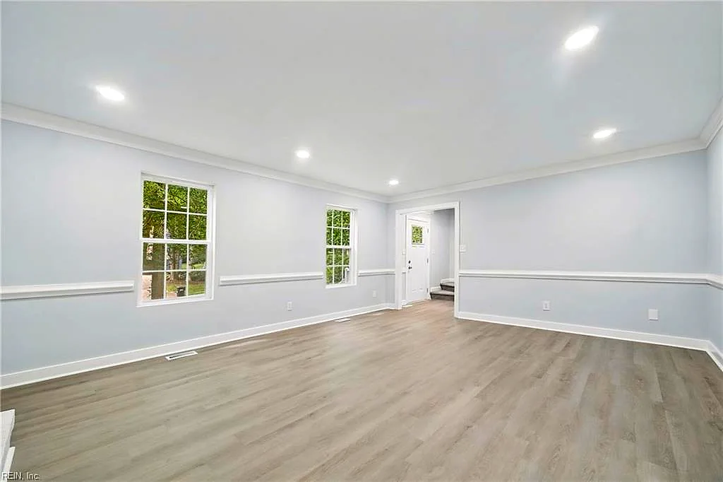 130 Devon Rd, Williamsburg — photo