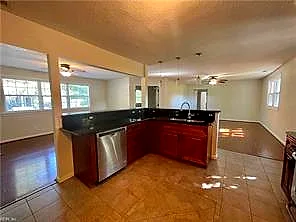 1075 Kenya Ln, Virginia Beach — photo