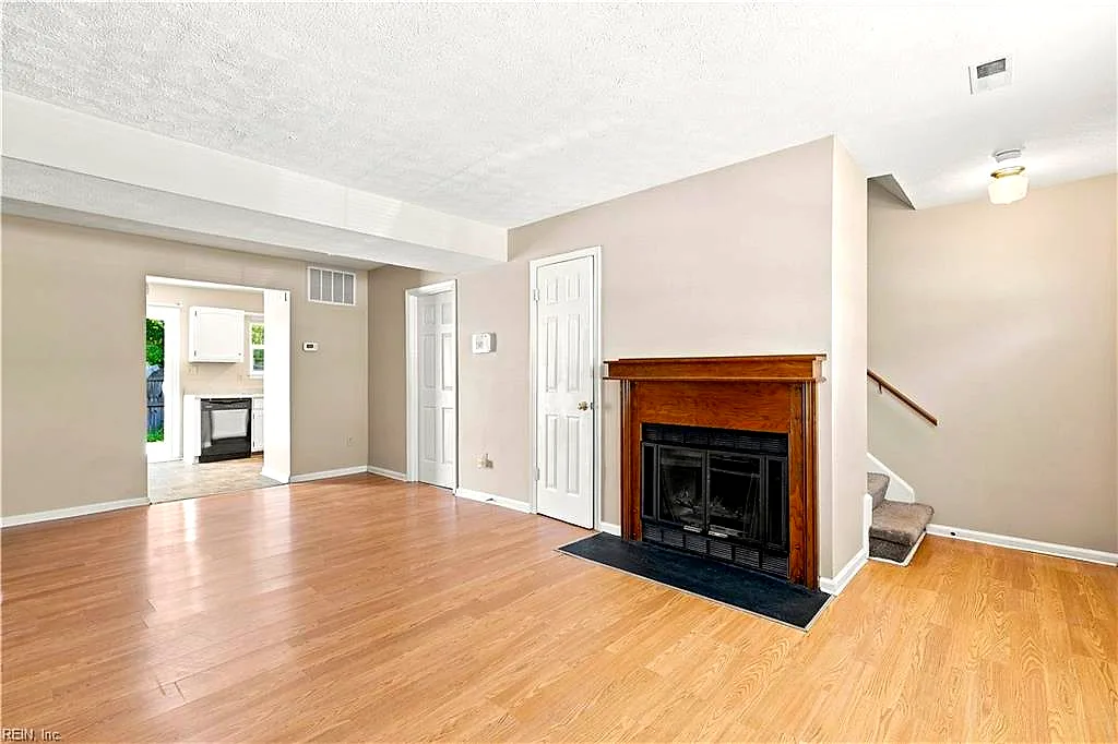 46 Otsego Dr, Newport News — photo