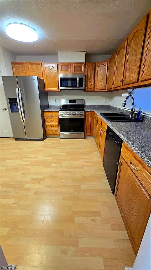 605 Sheafe Ct, Virginia Beach — photo