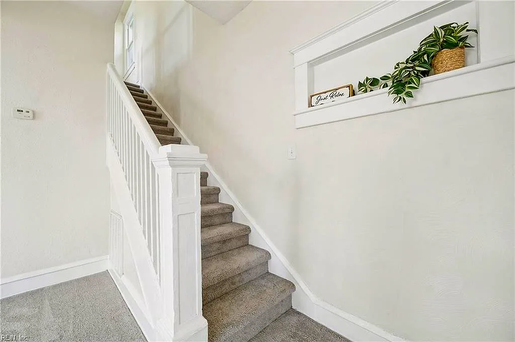 513 Chesterfield Rd, Hampton — photo